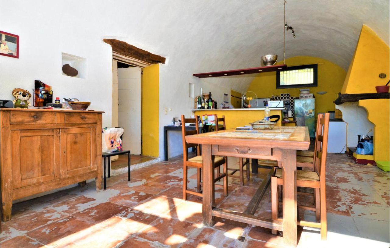 Stunning Home In St-Hippolyte-Du-Fort With Wifi Saint-Hippolyte-du-Fort Eksteriør billede